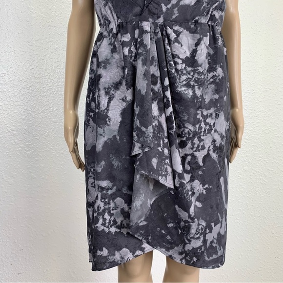 LOFT Gray Casual Fit & Flare faux wrap mini dress gray neutral 6 dainty office - Picture 7 of 13
